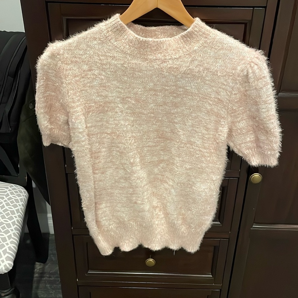 Philosophy light pink short sleeve sweater